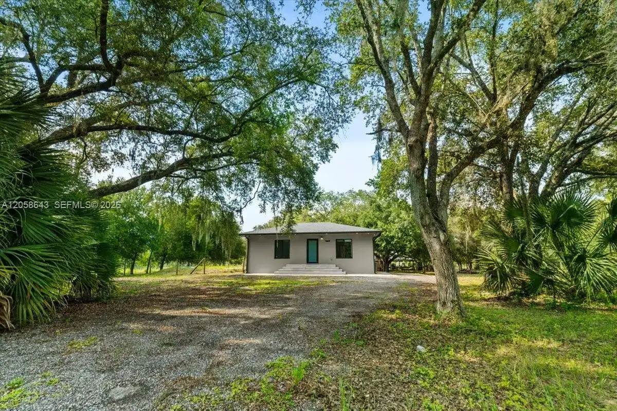 151 & 157 Horse Club Ave, Clewiston FL 33440 photo 3