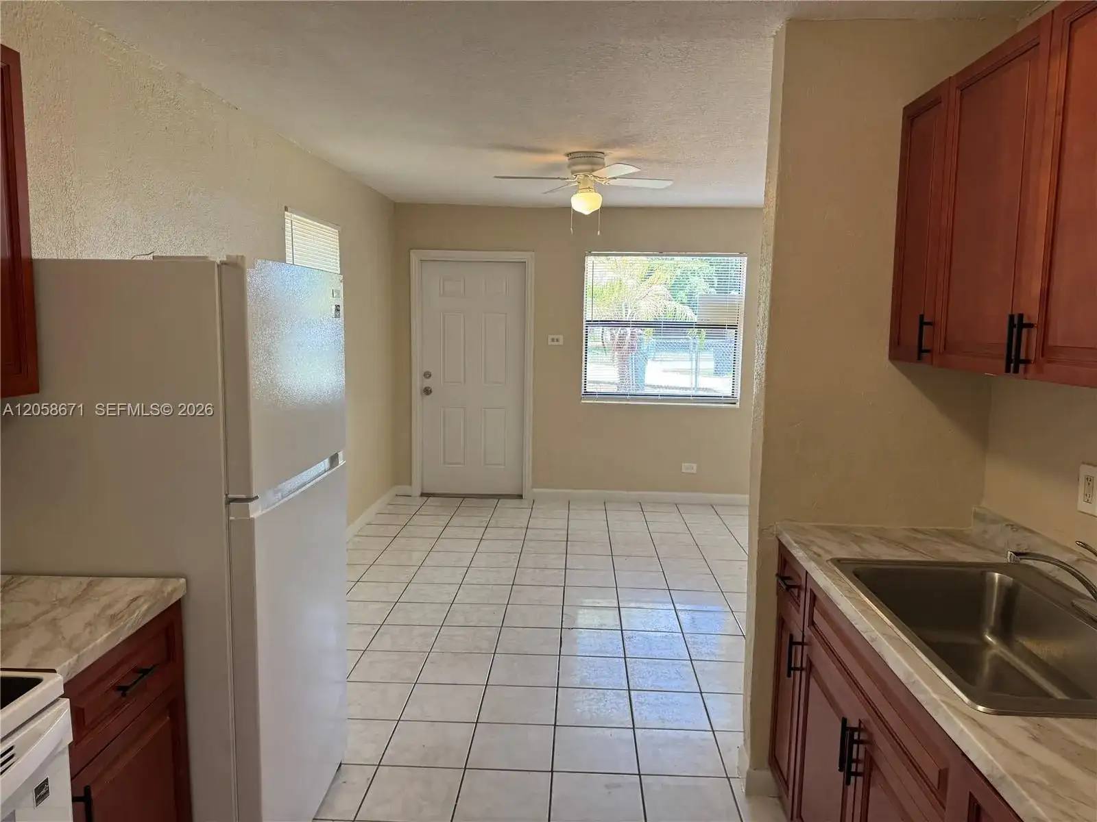 2352 NW 13th Ct, Fort Lauderdale FL 33311 photo 5