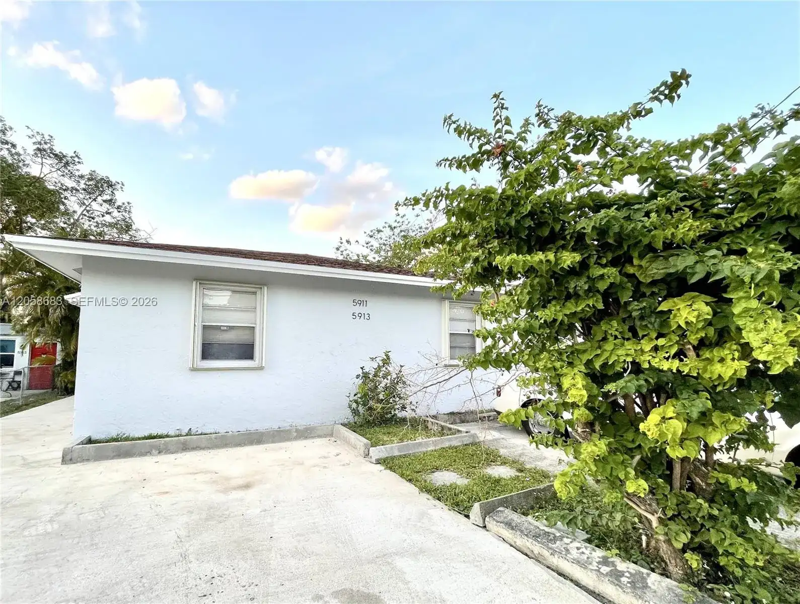 5911 Liberty St # 5913, Hollywood FL 33021 photo 3