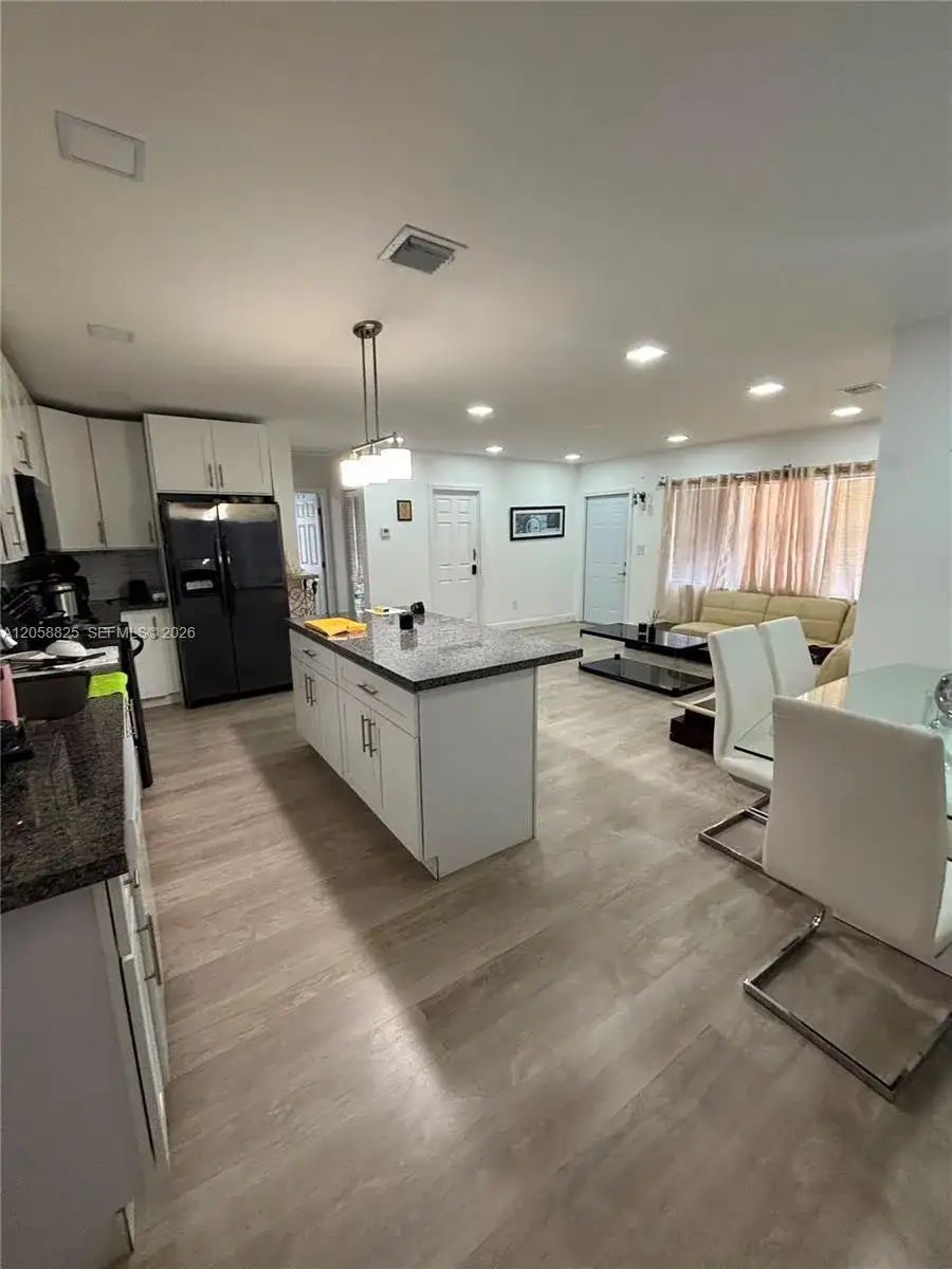 2855 NW 163rd St, Miami Gardens FL 33054 photo 2