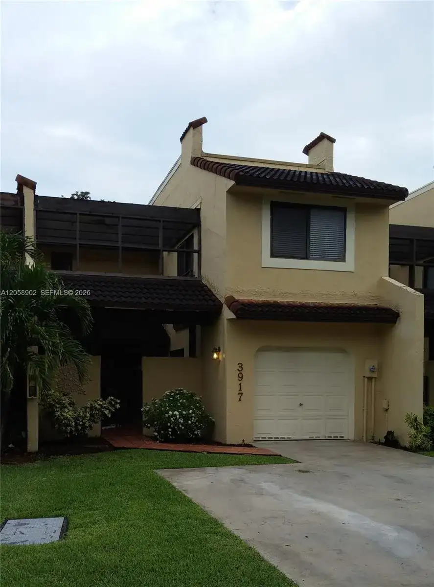 3917 Adra Ave # 46A, Doral FL 33178 photo 2
