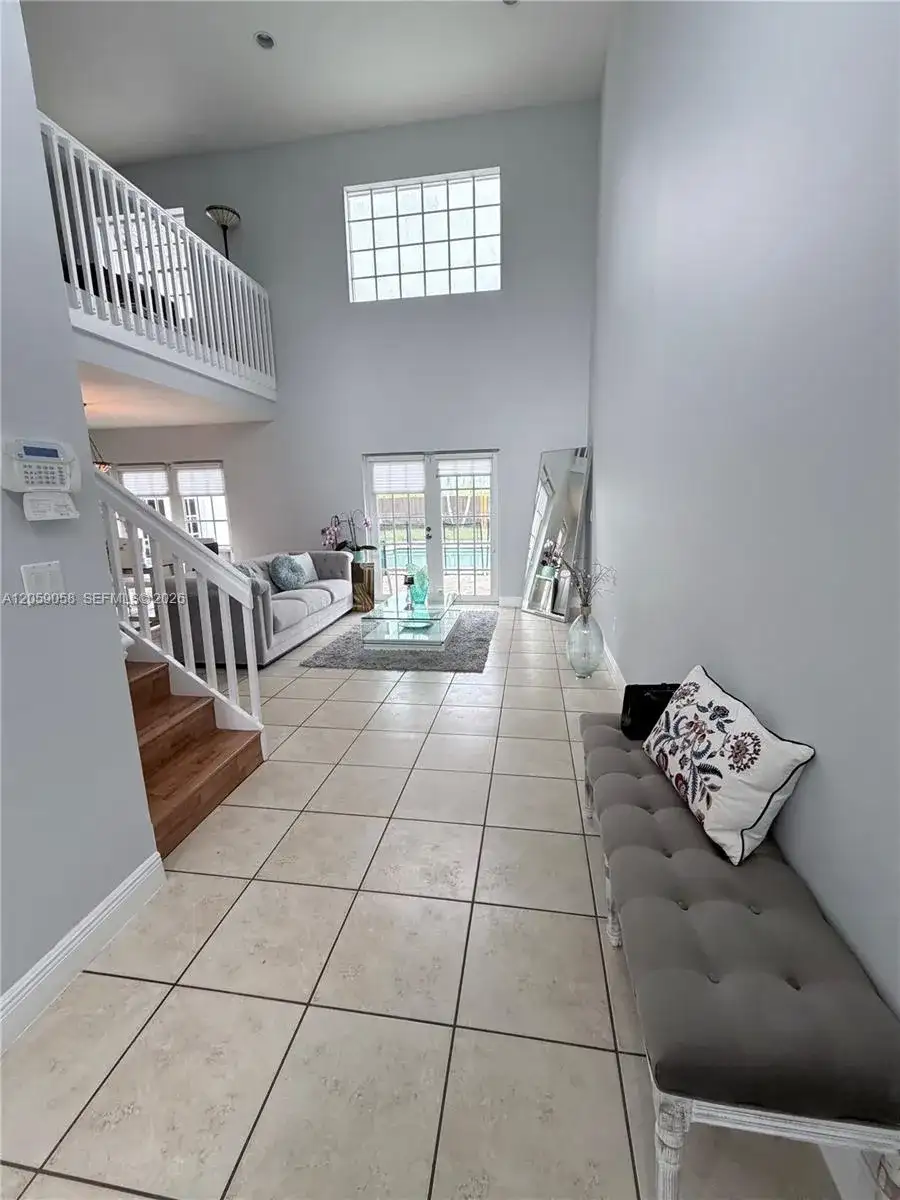 15253 SW 138th Ter, Miami FL 33196 photo 3