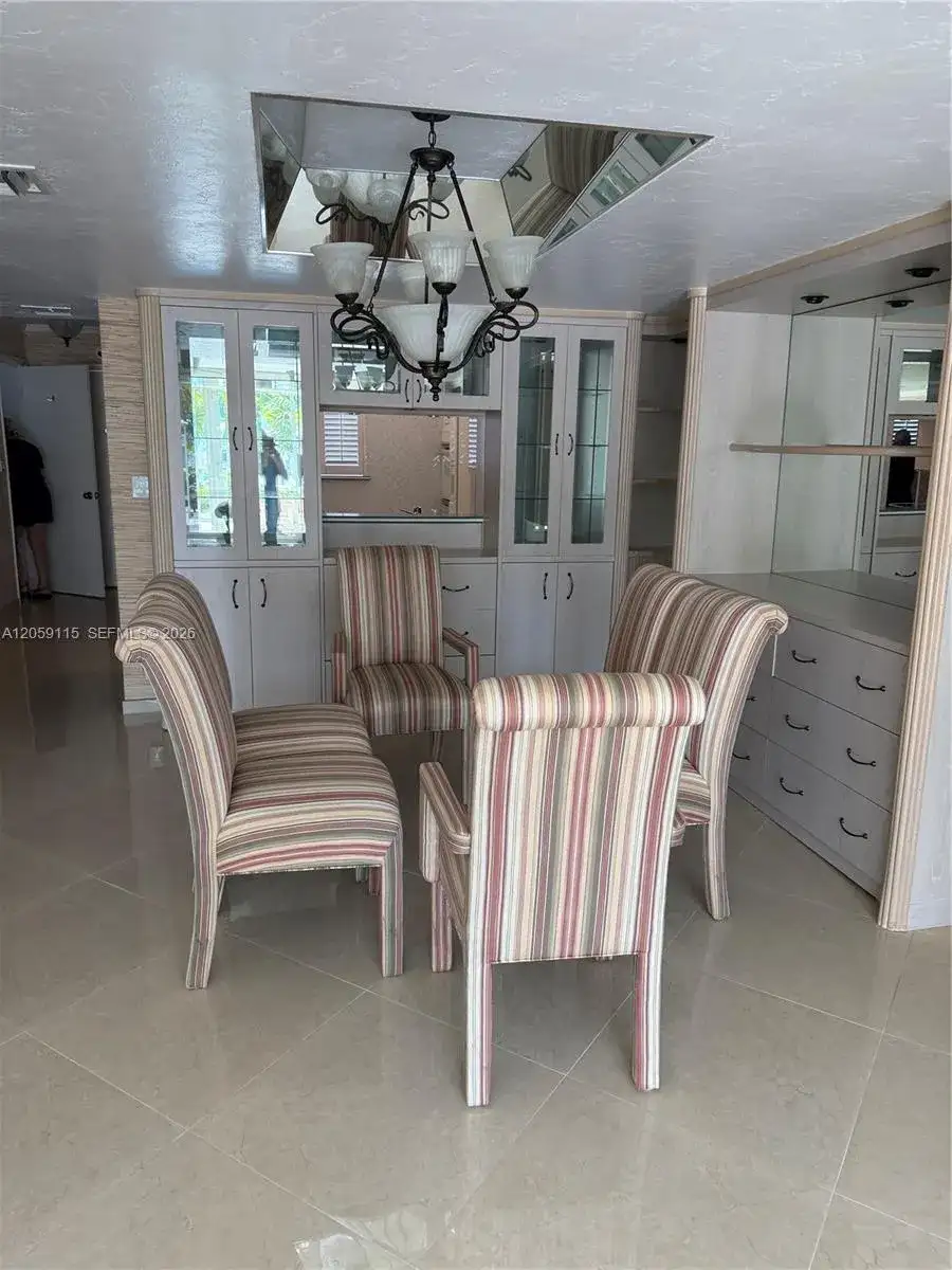 612 NE 25th Ave # 51, Hallandale Beach FL 33009 photo 2