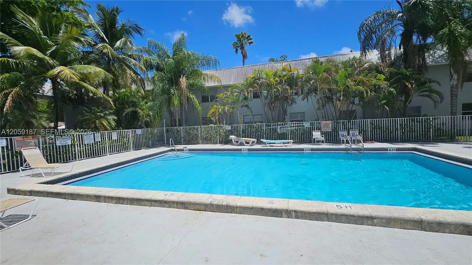 17255 SW 95th Ave # 211, Palmetto Bay FL 33157 photo 3