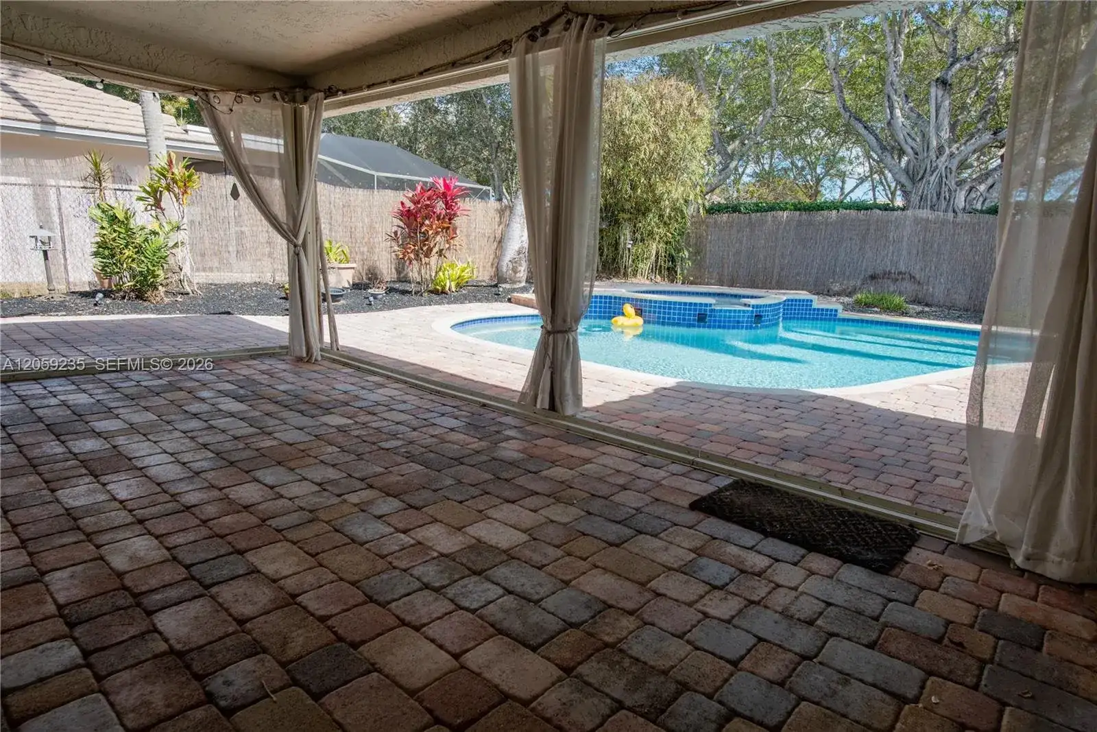 3160 Peachtree Cir, Davie FL 33328 photo 4