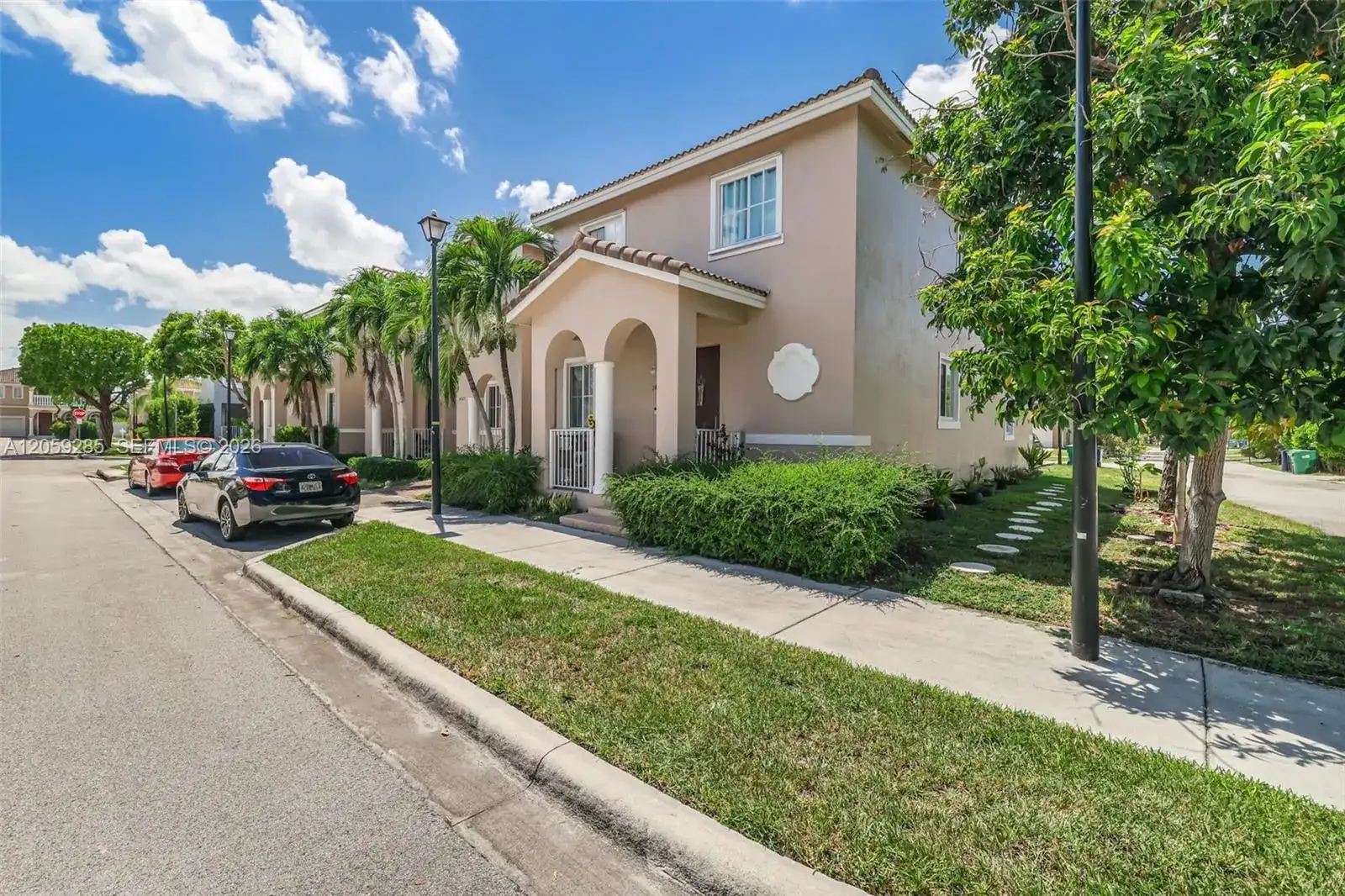 14319 SW 274th Way, Homestead FL 33032 photo 2