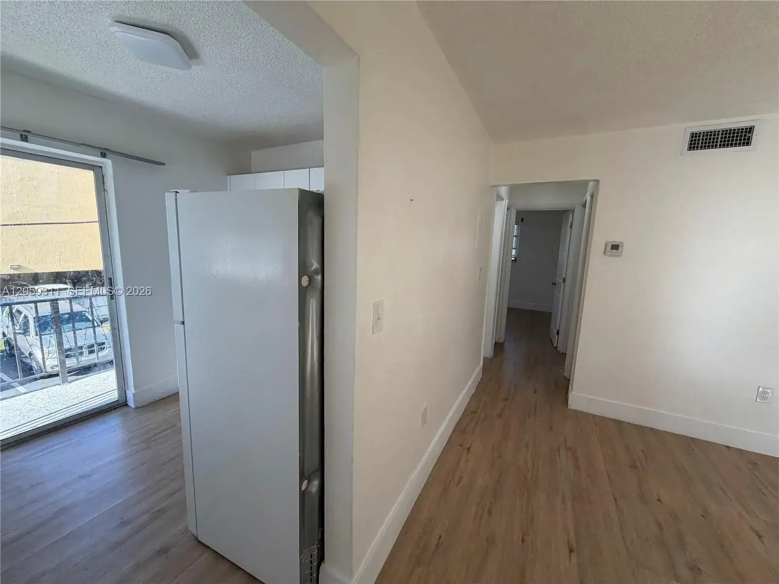 434 SW 6th ST # 6, Miami FL 33130 photo 5