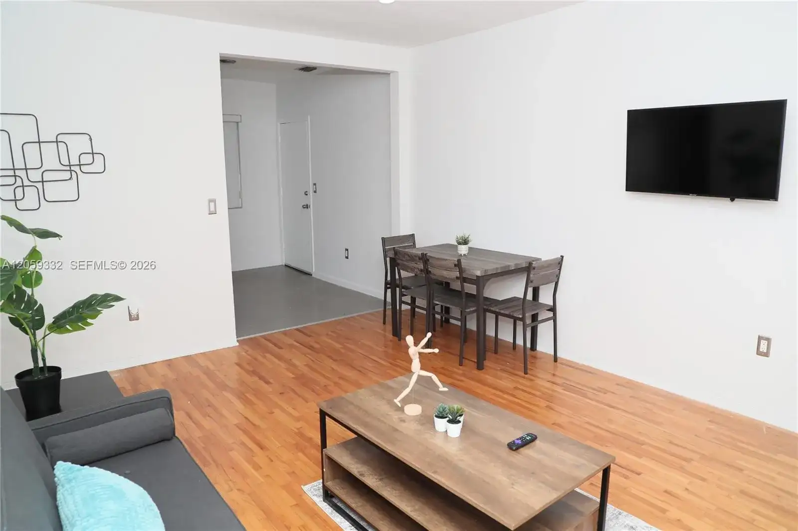 215 Antilla Ave # 4, Coral Gables FL 33134 photo 3