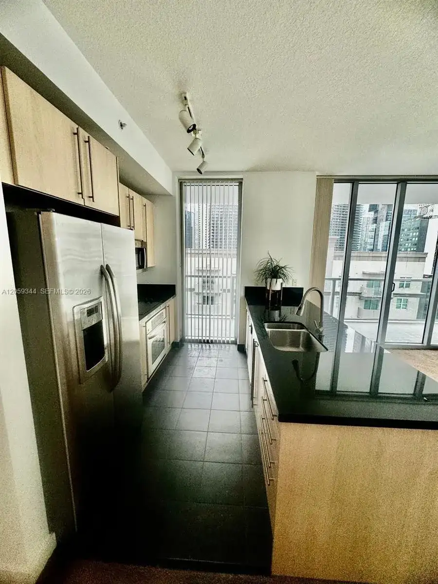 1111 SW 1st Ave, Miami FL 33130 photo 5