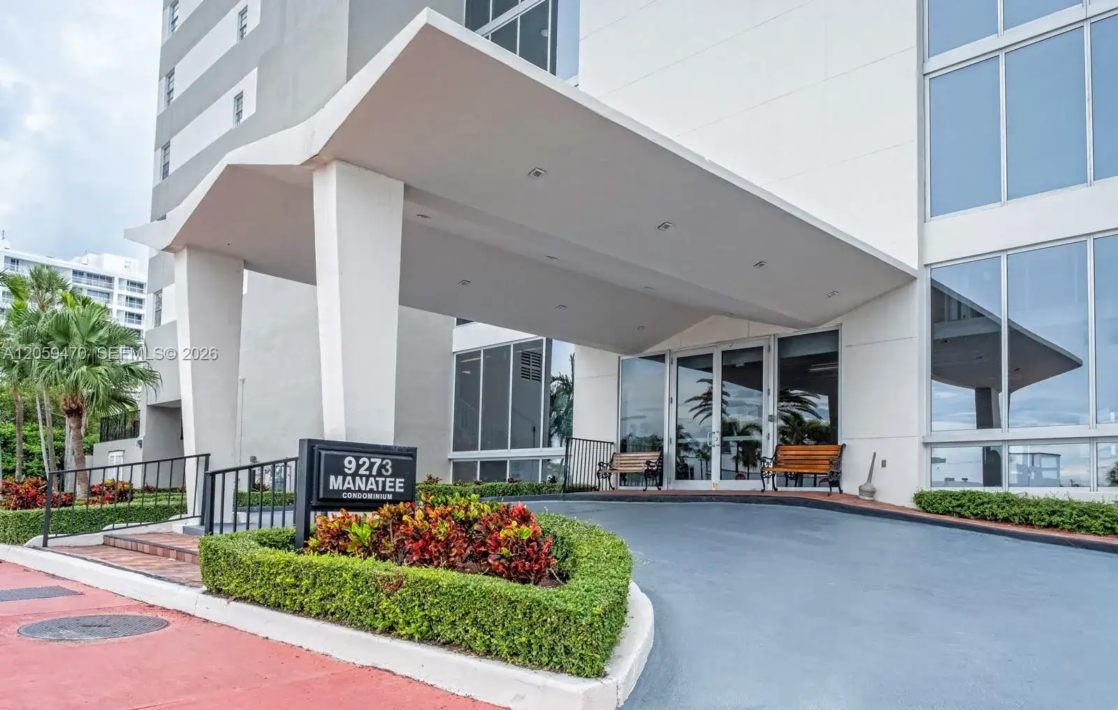 9273 Collins Ave # 212, Surfside FL 33154 photo 4