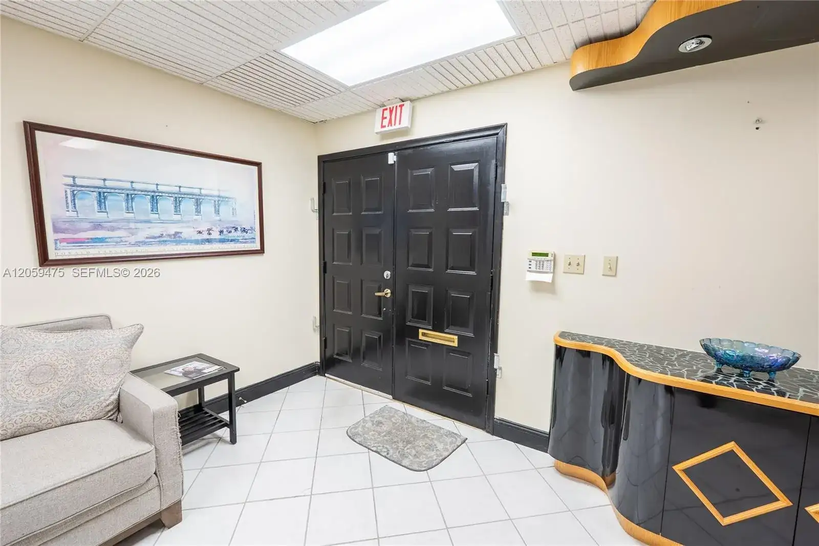 2200 Hollywood Blvd, Hollywood FL 33020 photo 2