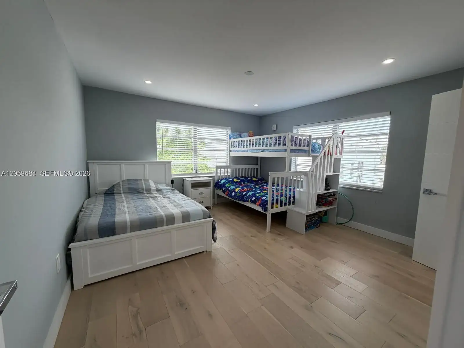 1235 Pennsylvania Ave # 4E, Miami Beach FL 33139 photo 2
