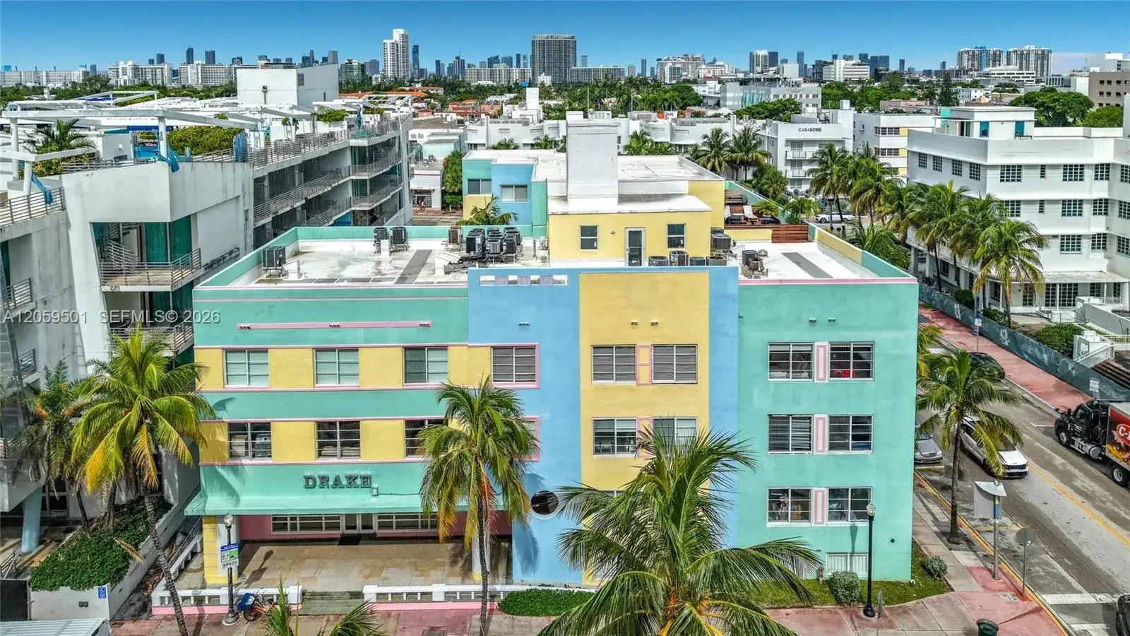 1460 Ocean Dr # 404, Miami Beach FL 33139 photo 2