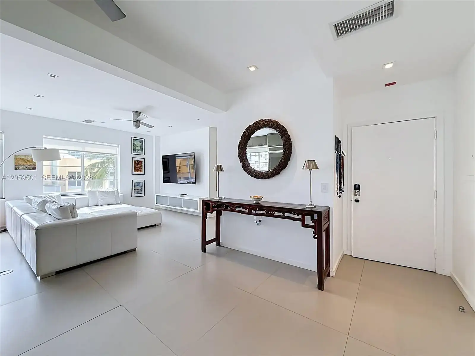 1460 Ocean Dr # 404, Miami Beach FL 33139 photo 4