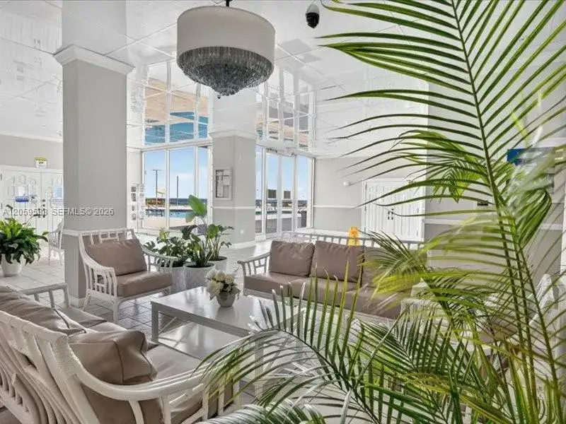 7135 Collins Ave # 331, Miami Beach FL 33141 photo 5