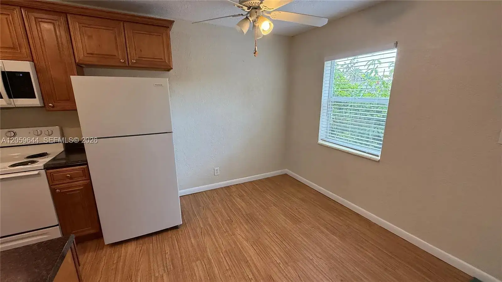 1310 NE 14th Ave # 4, Fort Lauderdale FL 33304 photo 2