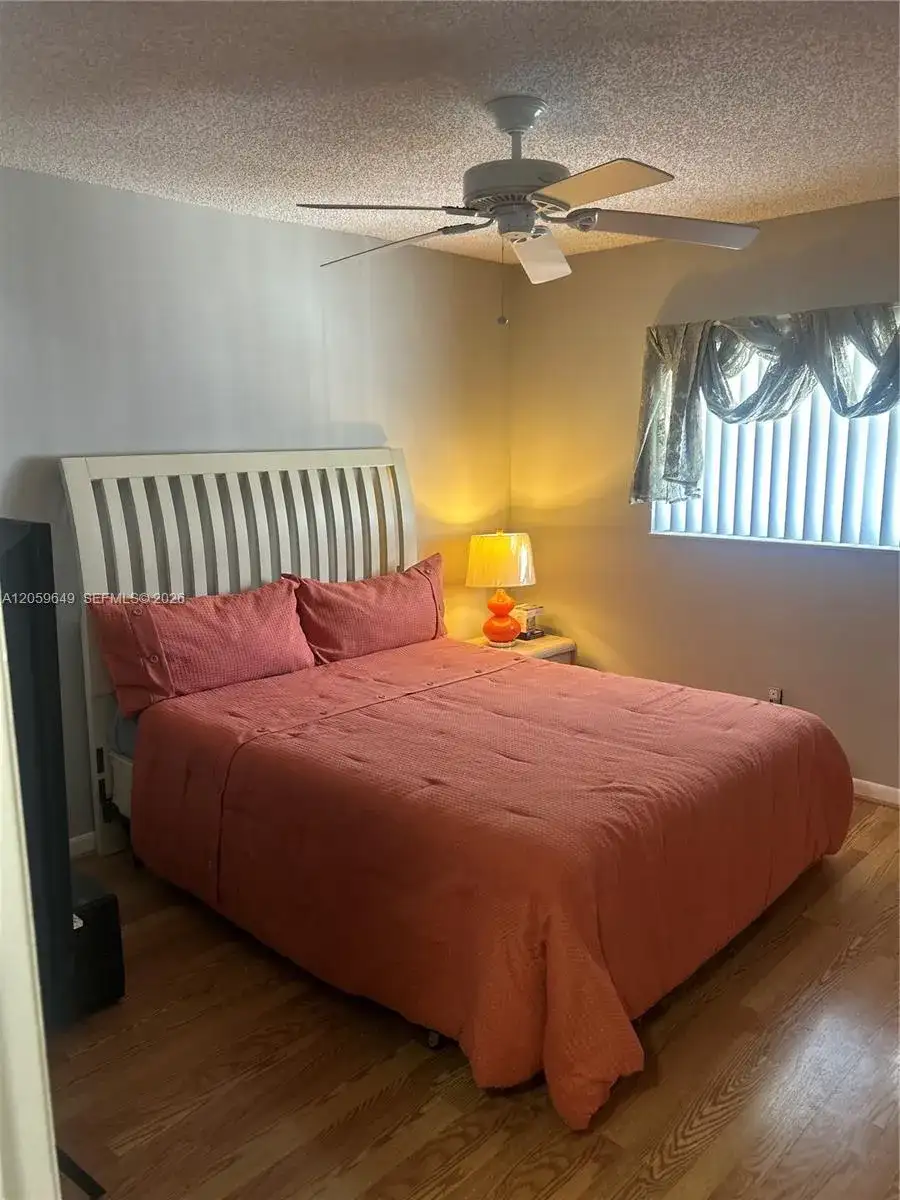 1166 6th Avenue # 6D, Vero Beach FL 32906 photo 4