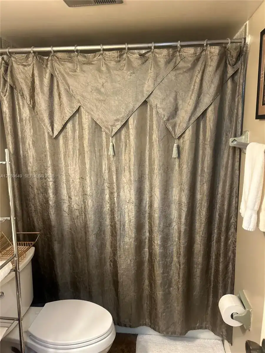 1166 6th Avenue # 6D, Vero Beach FL 32906 photo 5