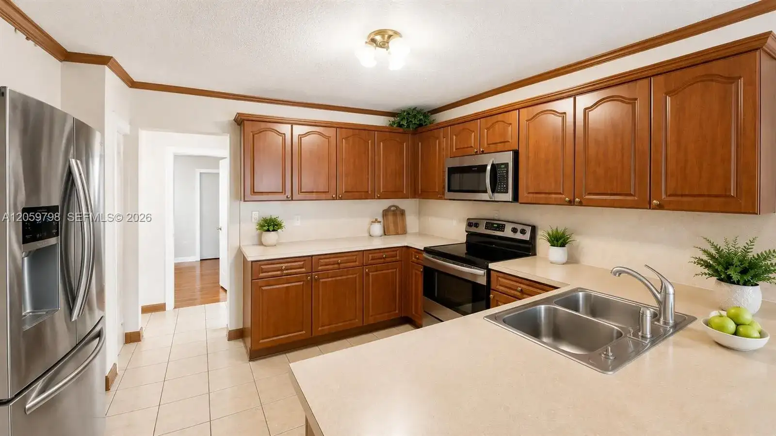 1000 SW 136th Pl, Miami FL 33184 photo 5
