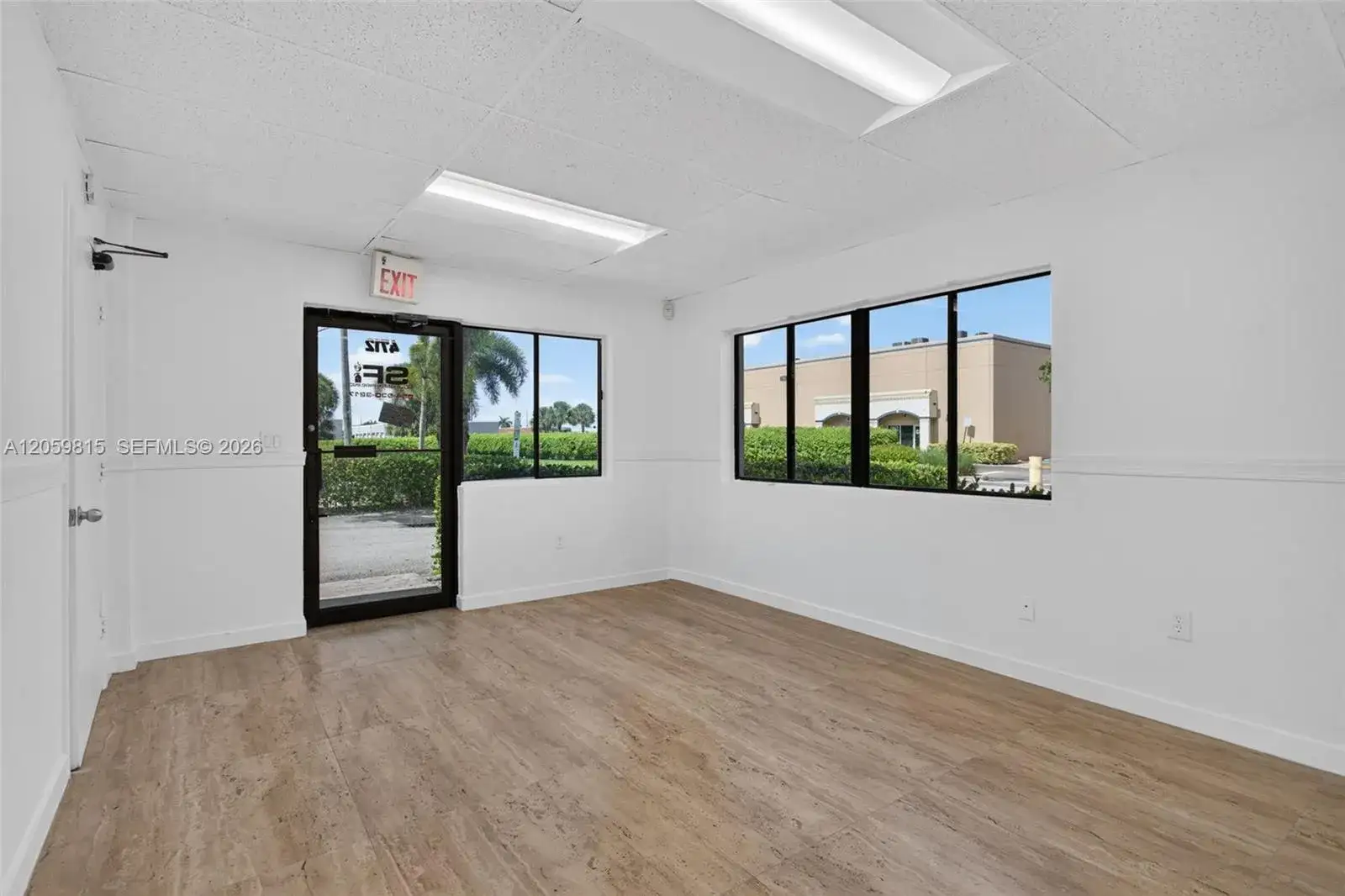 4600 NE 11th # 4712, Oakland Park FL 33334-3944 photo 5
