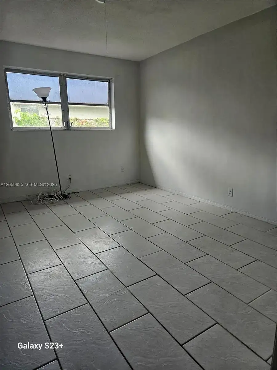 5715 Hayes St # 5715, Hollywood FL 33021 photo 3