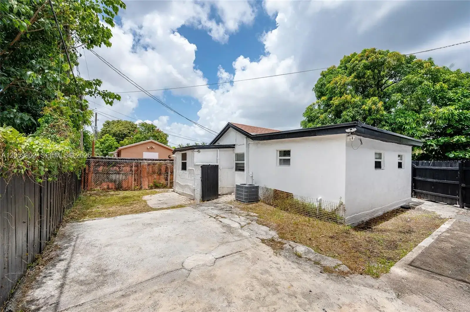 9050 NW 31st Ave # 3, Miami FL 33147 photo 3