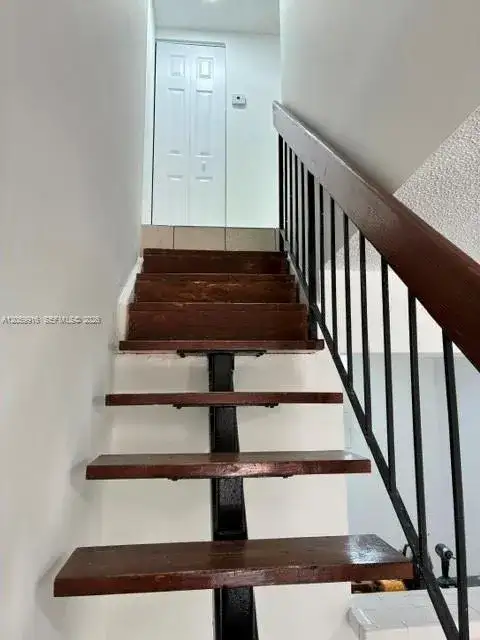 1121 SW 105th Ave # 308, Miami FL 33174 photo 5