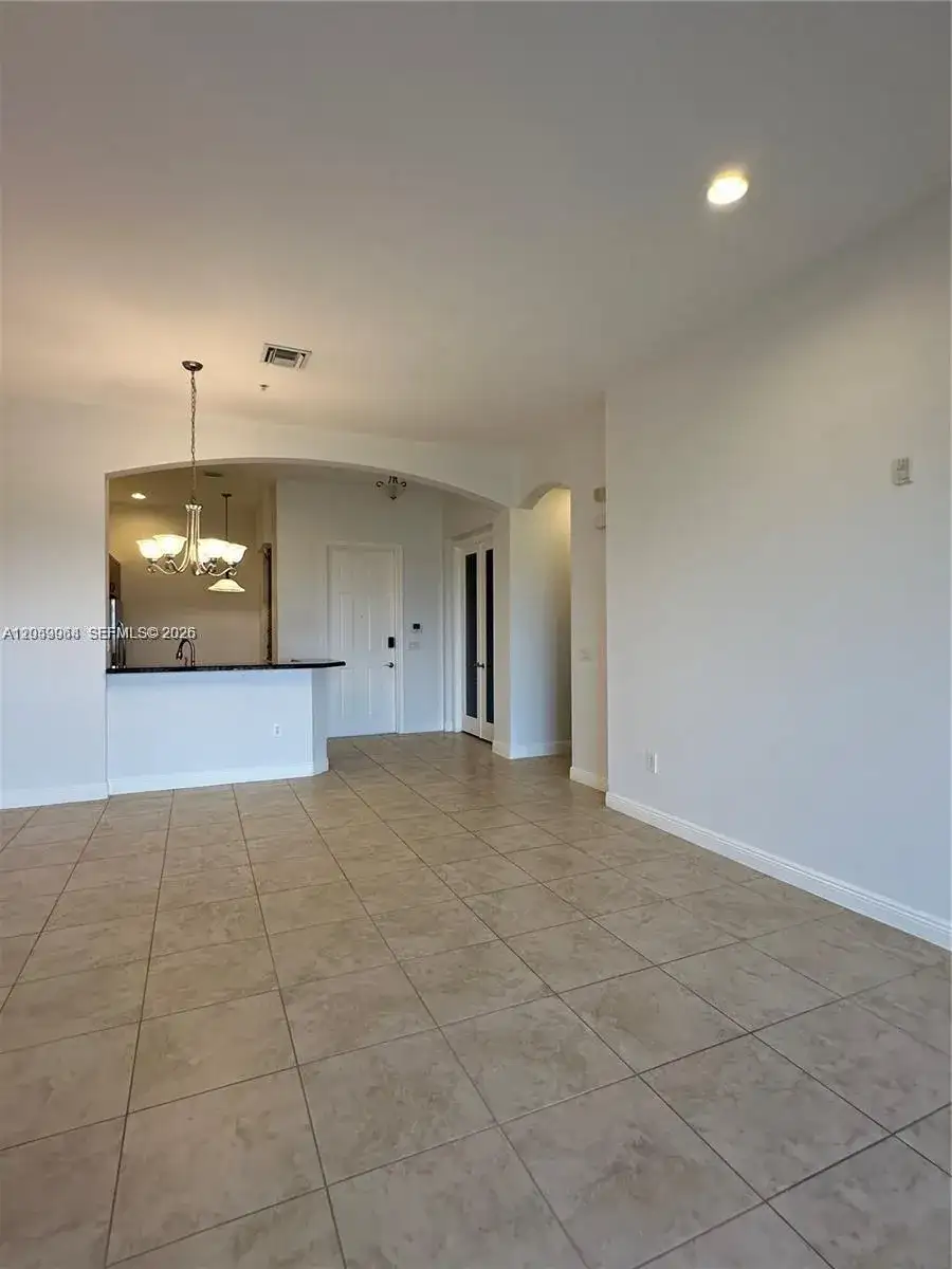 3055 NW 126th Ave # 411, Sunrise FL 33323 photo 3