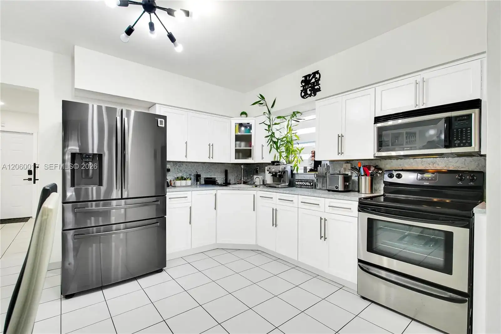 333 NW 60th Ave, Miami FL 33126 photo 3