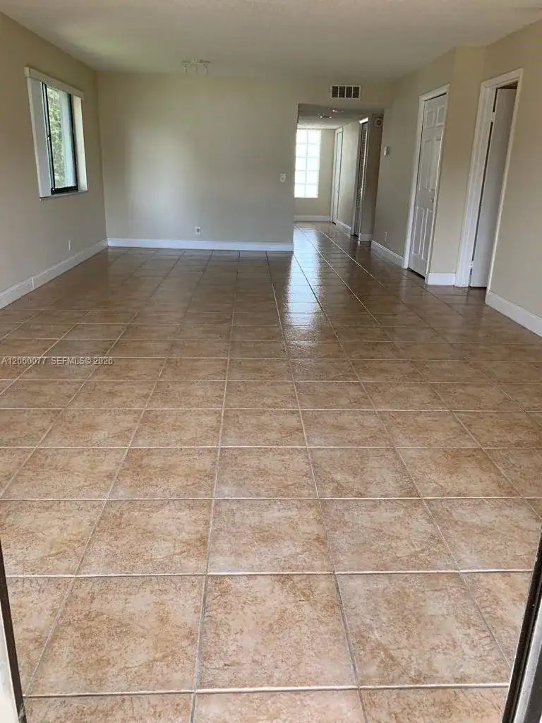 16581 Blatt Blvd # 206, Weston FL 33326 photo 5