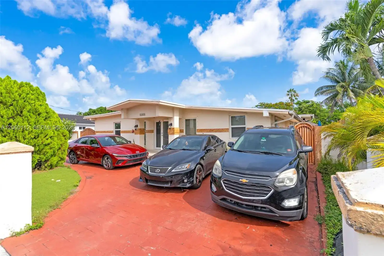 11470 SW 57th Ter, Miami FL 33173 photo 2