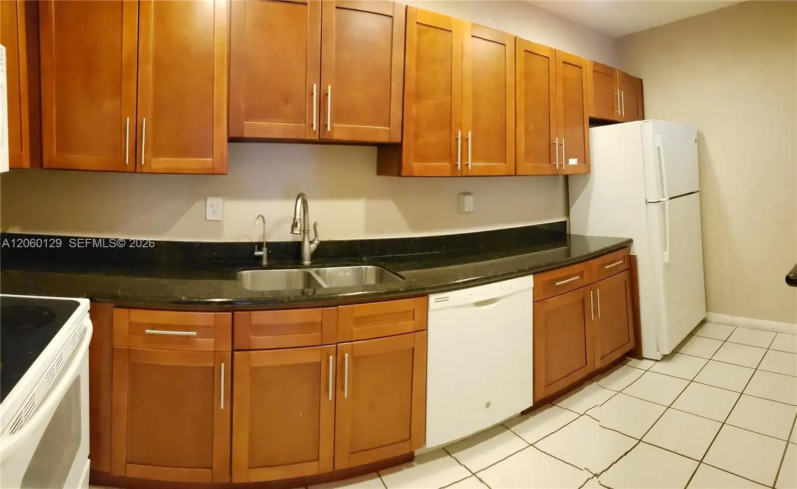 13934 SW 90th Ave, Miami FL 33176 photo 3