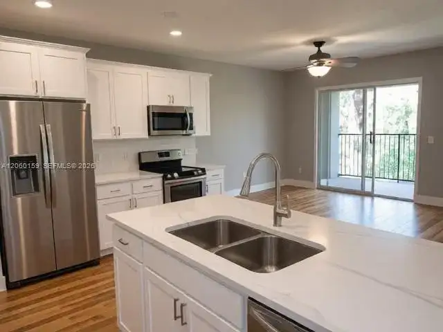 738 Crest Pines Dr # 0, Orlando FL 32828 photo 4