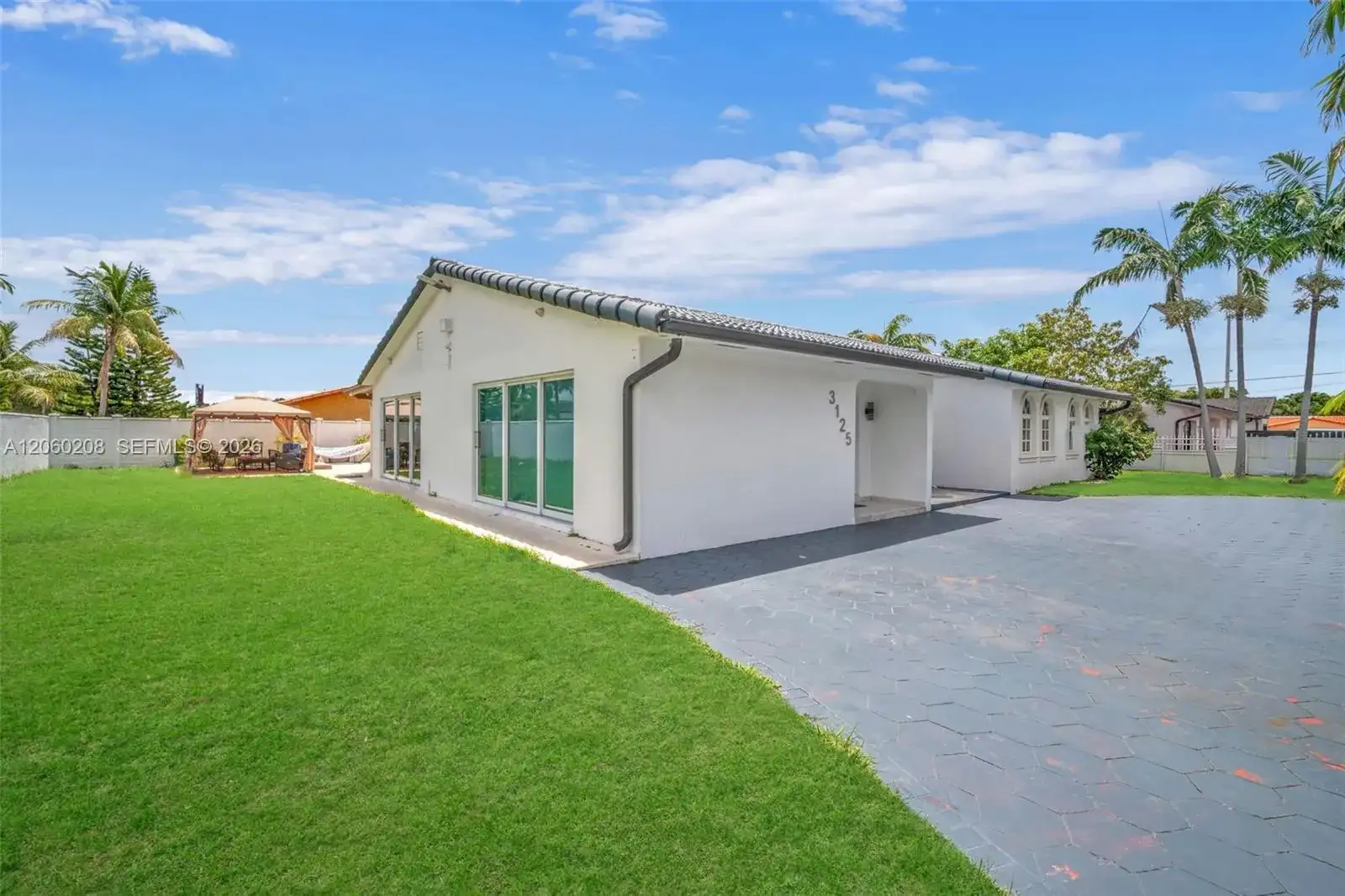 3125 SW 108th Ave, Miami FL 33165 photo 4
