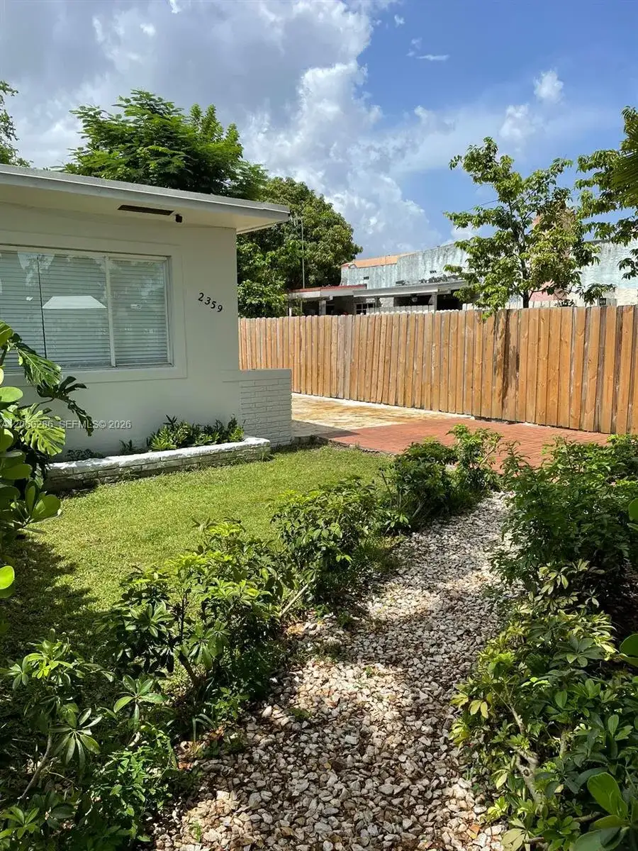 2359 NW 32nd St # 2359, Miami FL 33142 photo 2