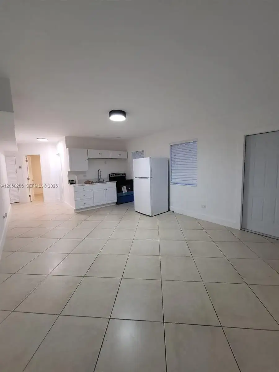 2359 NW 32nd St # 2359, Miami FL 33142 photo 3