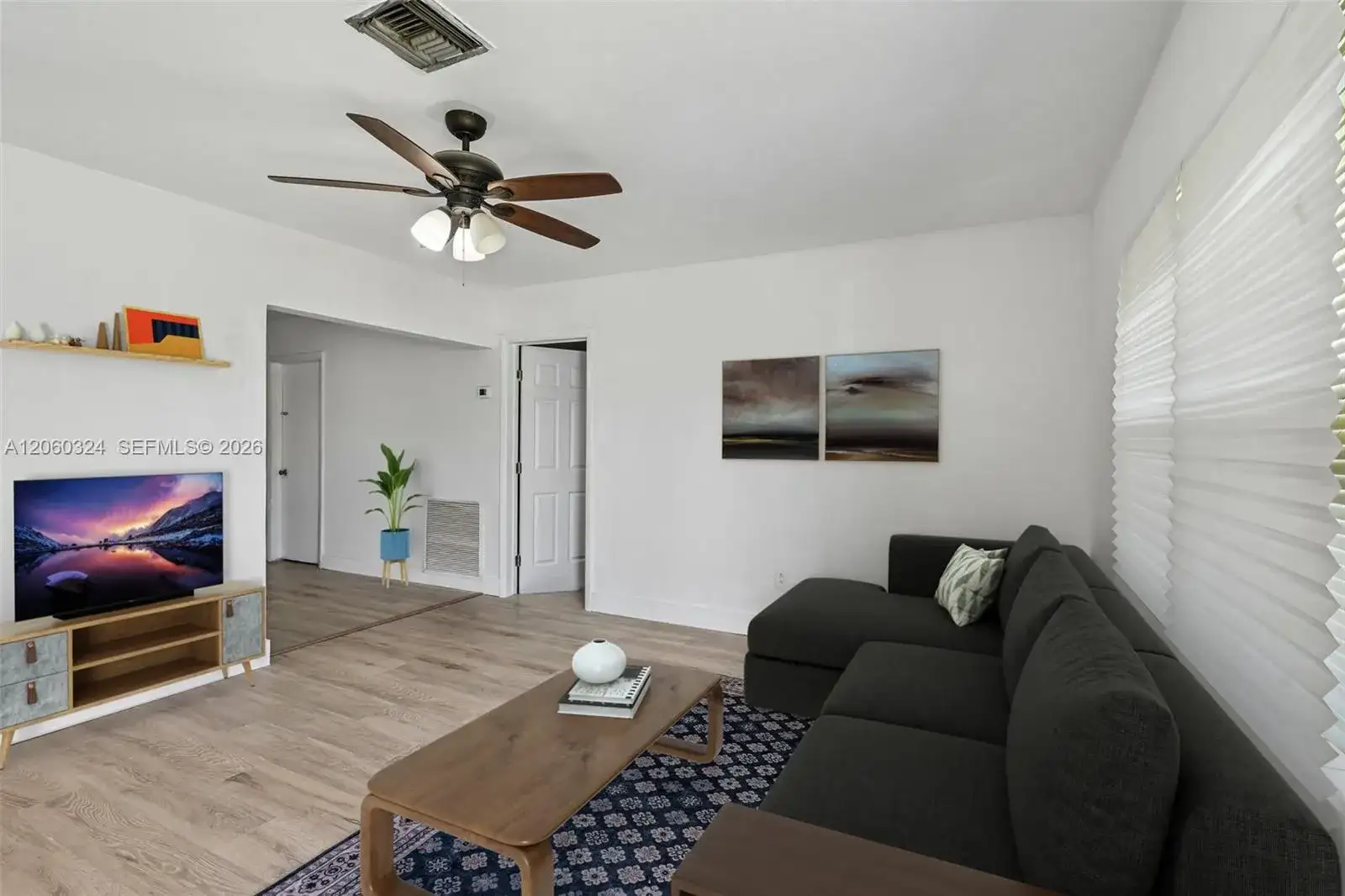 2137 NW 99th Ter, Miami FL 33147 photo 2