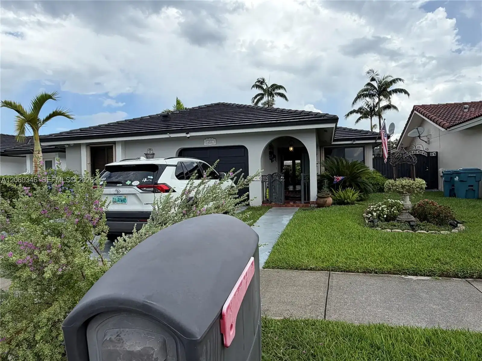 14851 SW 59th St, Miami FL 33193 photo 2