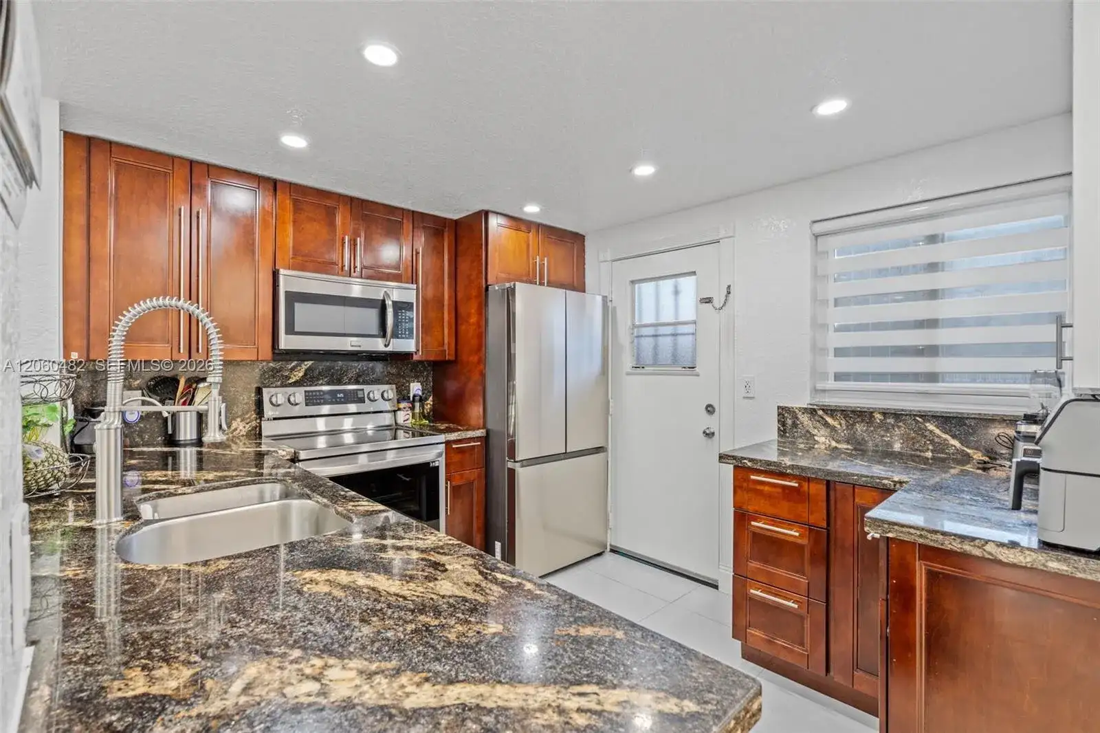 301 NE 14th Ave # 207, Hallandale Beach FL 33009 photo 5