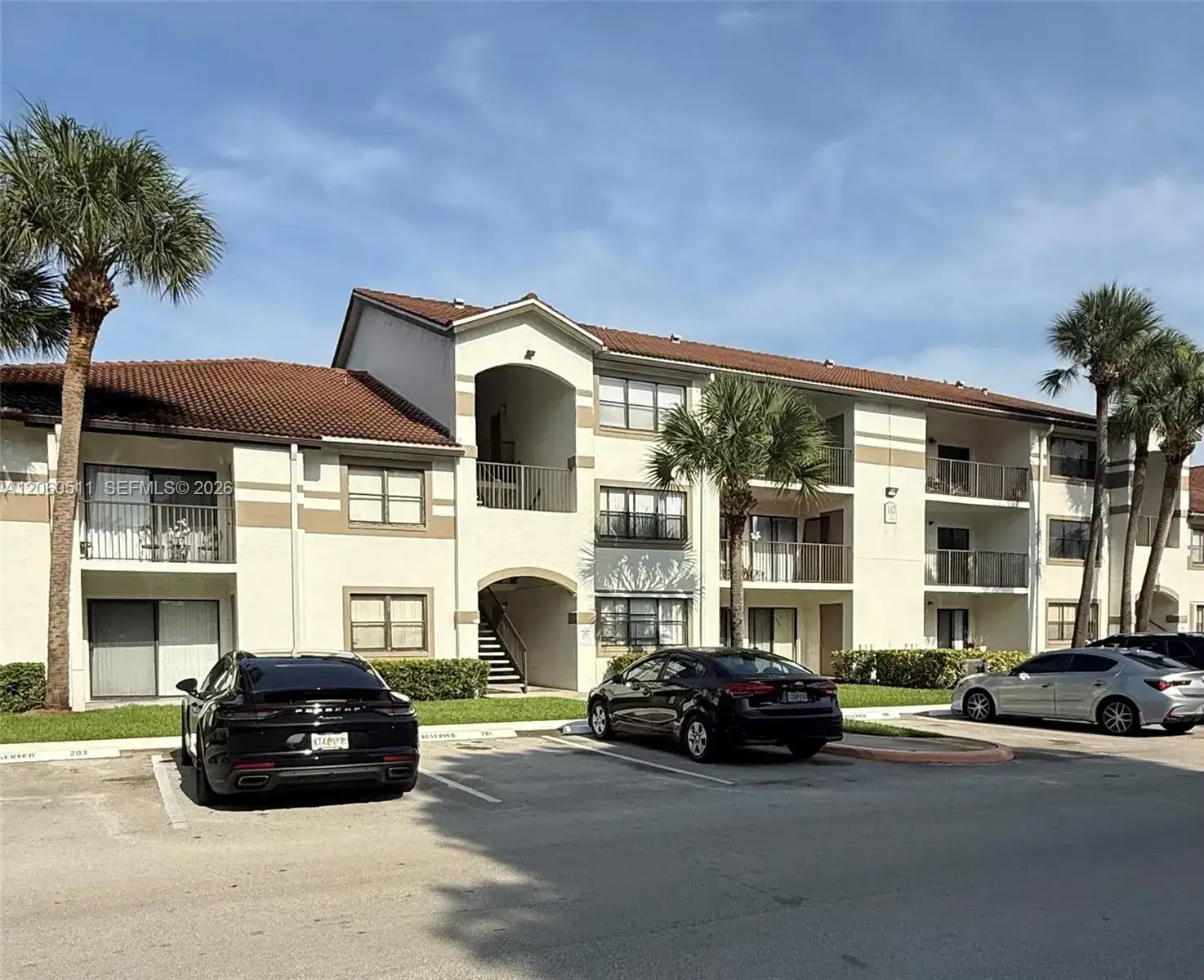 510 S Park Rd # 10, Hollywood FL 33021 photo 2
