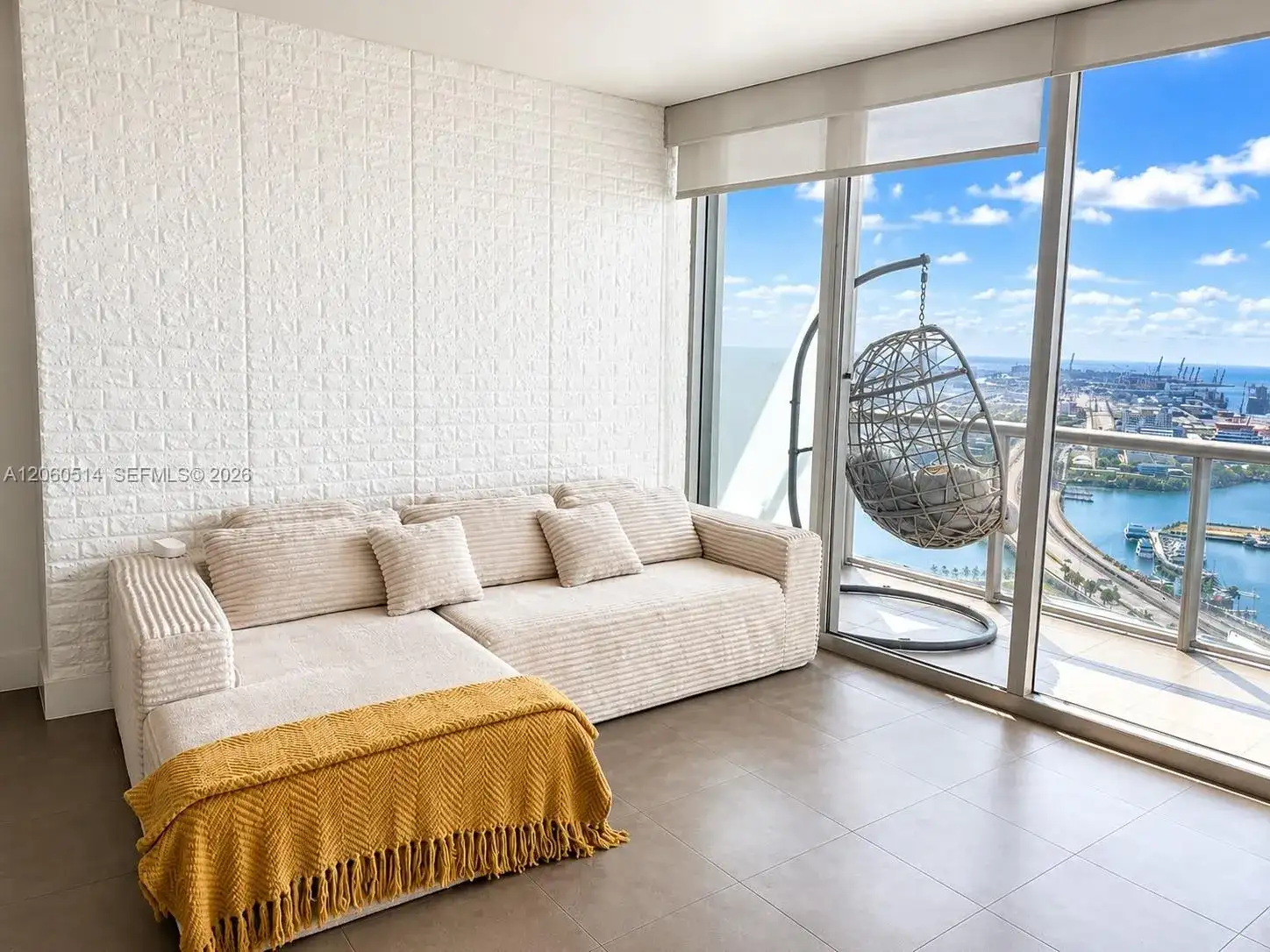 888 Biscayne Blvd # 4106, Miami FL 33132 photo 3