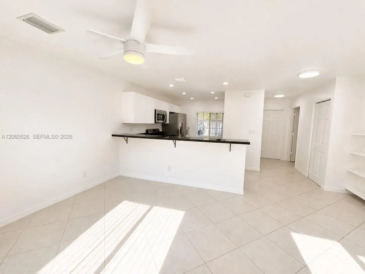324 NE 3rd St # D, Hallandale Beach FL 33009 photo 5