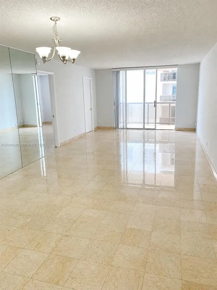 6039 Collins Ave # 516, Miami Beach FL 33140 photo 4