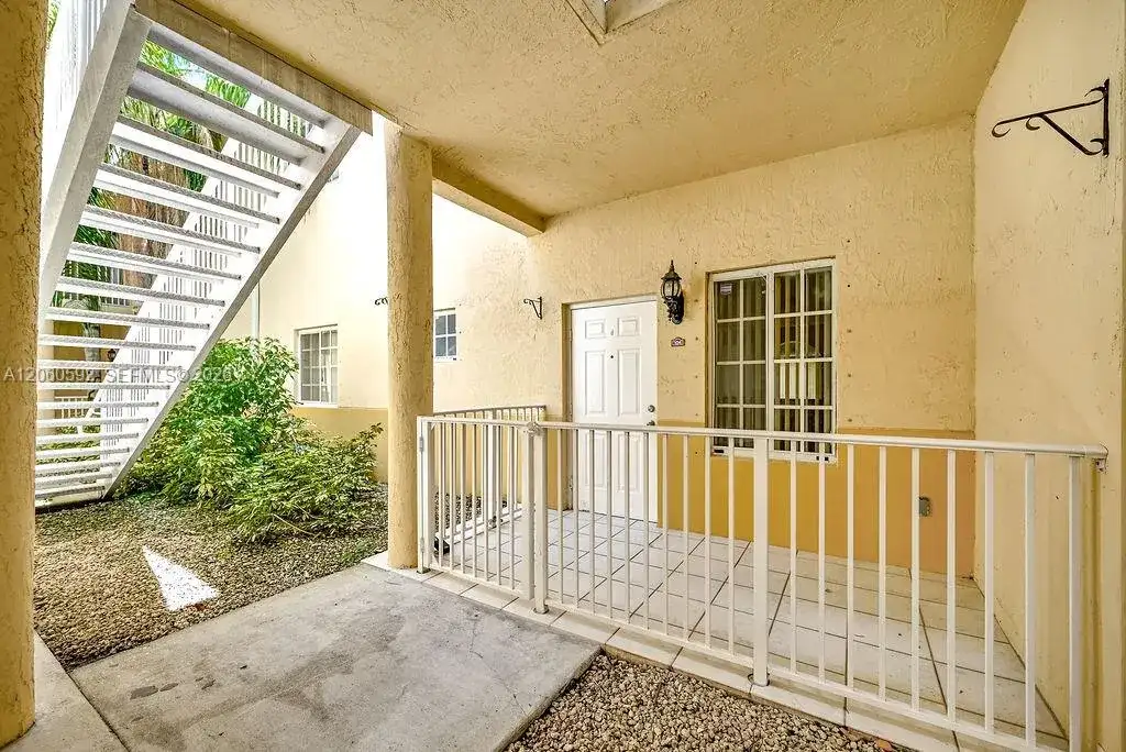 6900 NW 179th St # 1, Hialeah FL 33015 photo 2