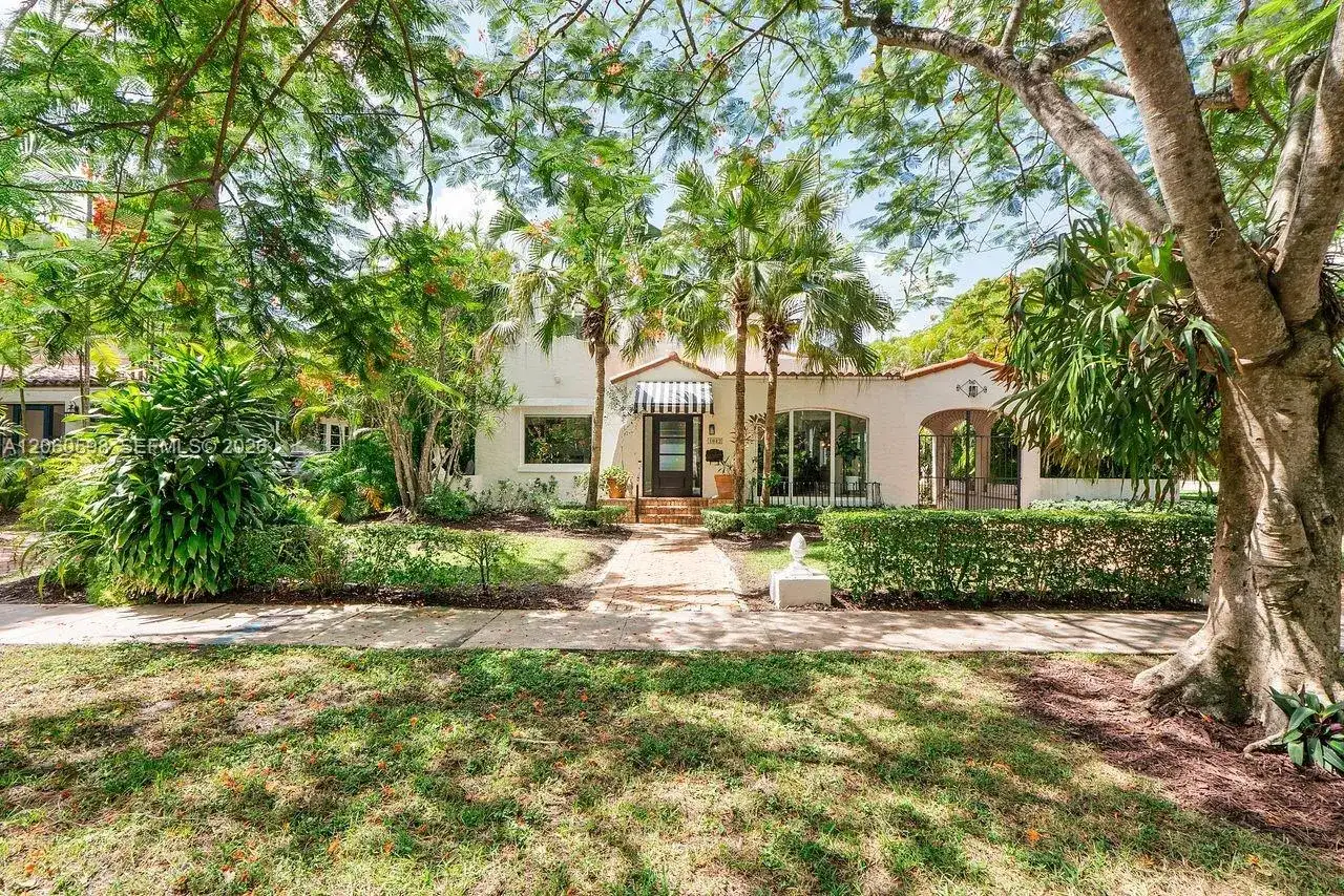 1042 Sorolla Ave, Coral Gables FL 33134 photo 3