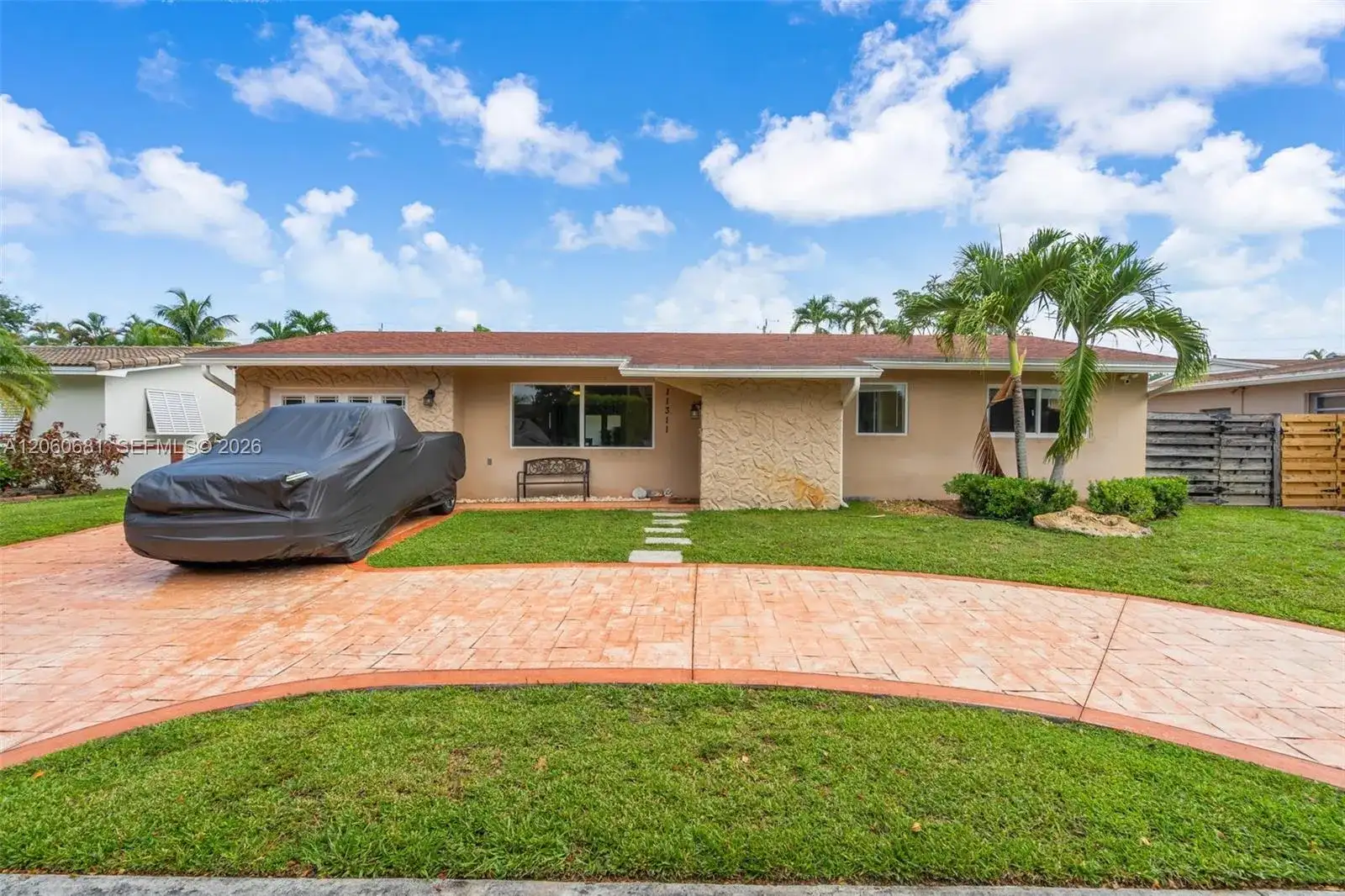 11311 NW 23rd St, Pembroke Pines FL 33026 photo 2