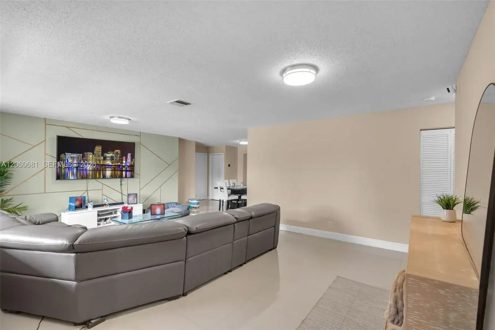 11311 NW 23rd St, Pembroke Pines FL 33026 photo 5