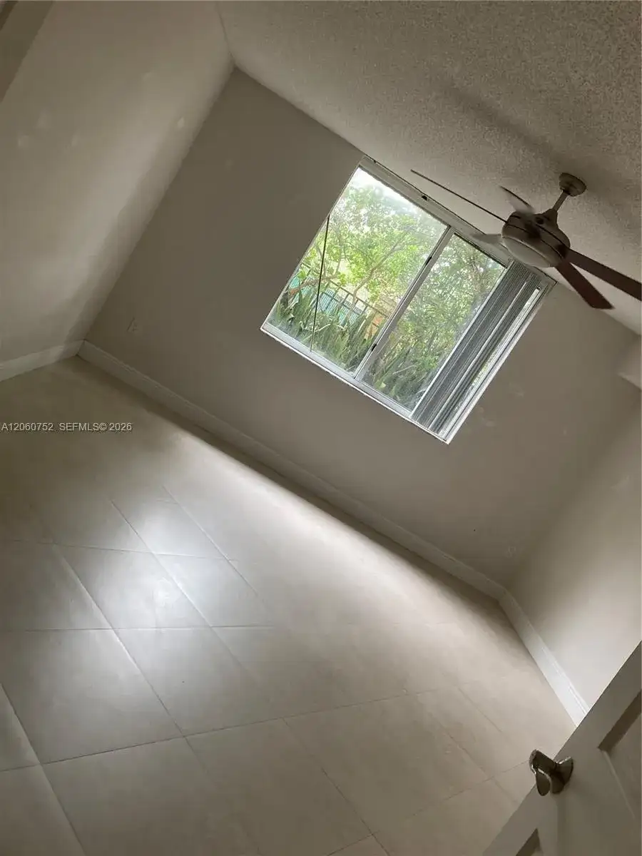800 Scotia Dr # 103, Hypoluxo FL 33462 photo 2