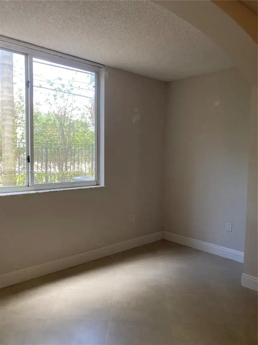 800 Scotia Dr # 103, Hypoluxo FL 33462 photo 3