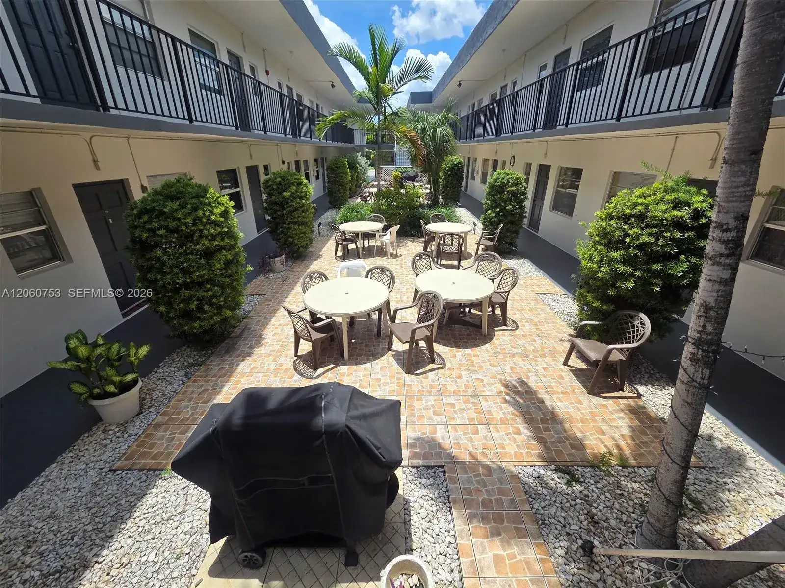 415 NE 2nd St # 229, Hallandale Beach FL 33009 photo 4